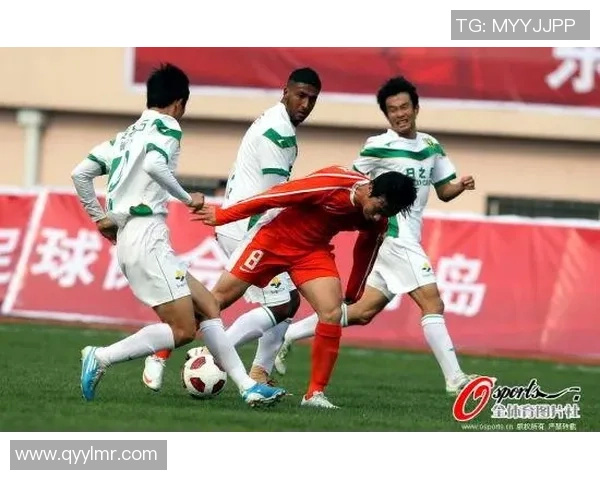 成都足球队的包夹体系解析与战术运用探讨